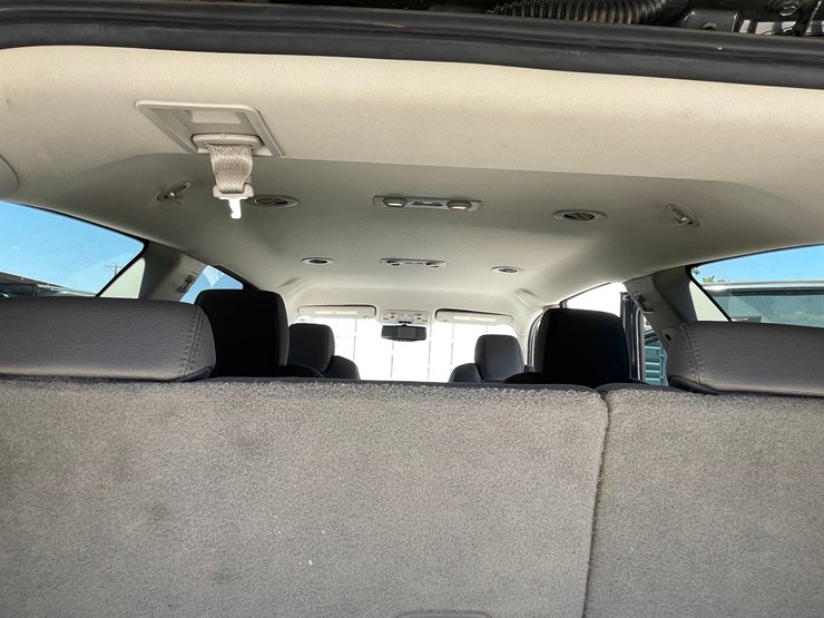 2011-chevrolet-traverse-image-47