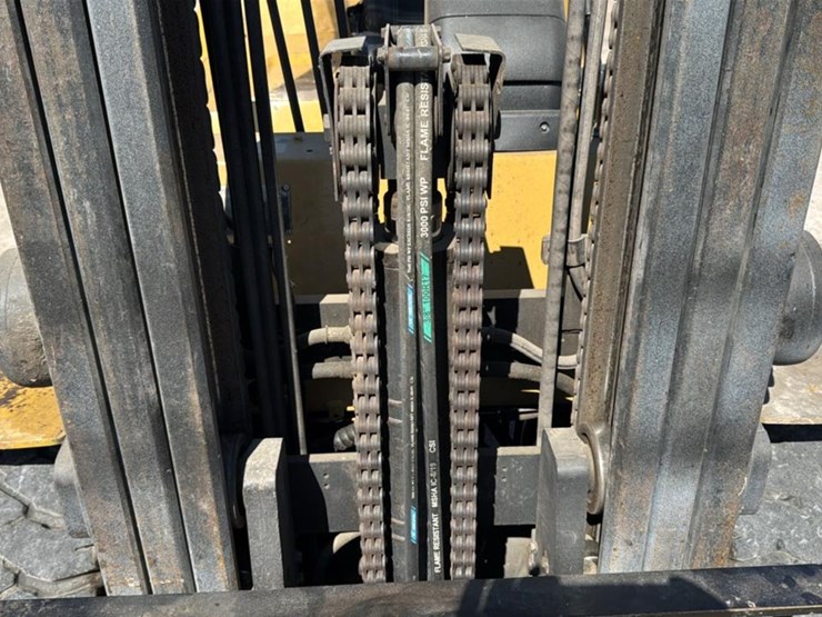 caterpillar-dp40-image-15