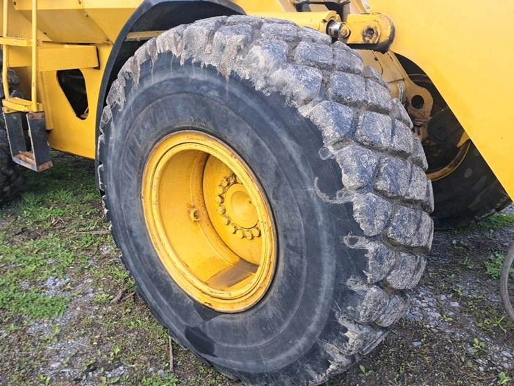 caterpillar-928g-image-32