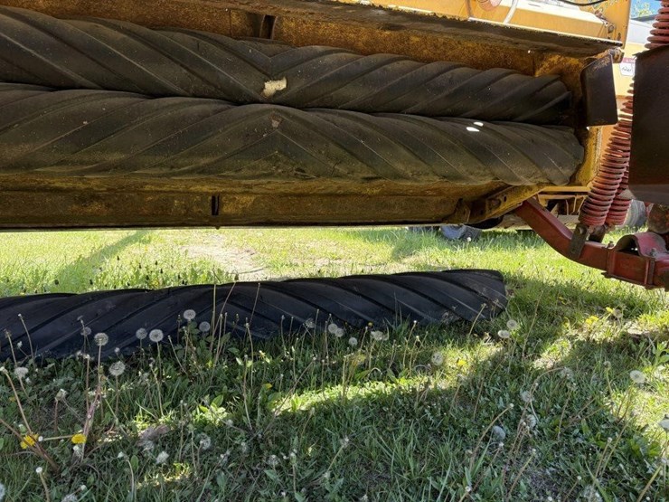 new-holland-1475-image-10