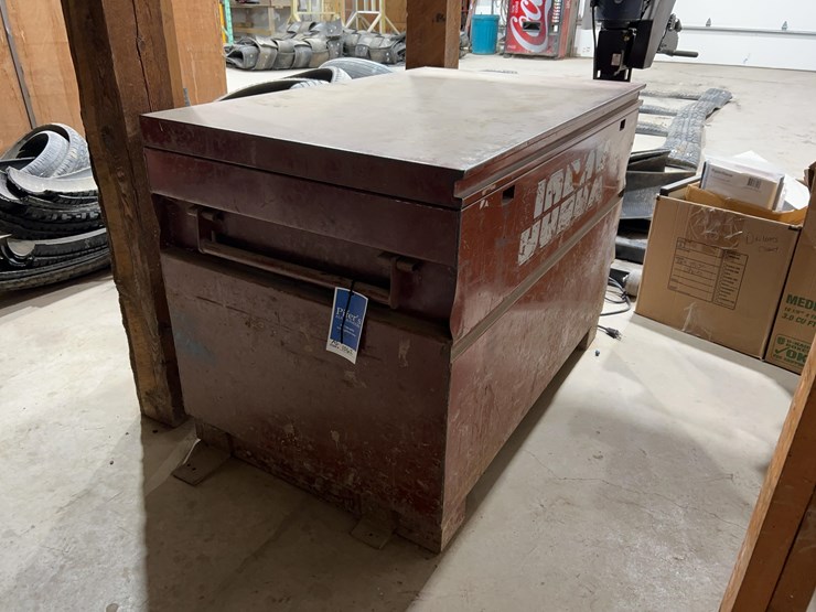 job-box-image-3