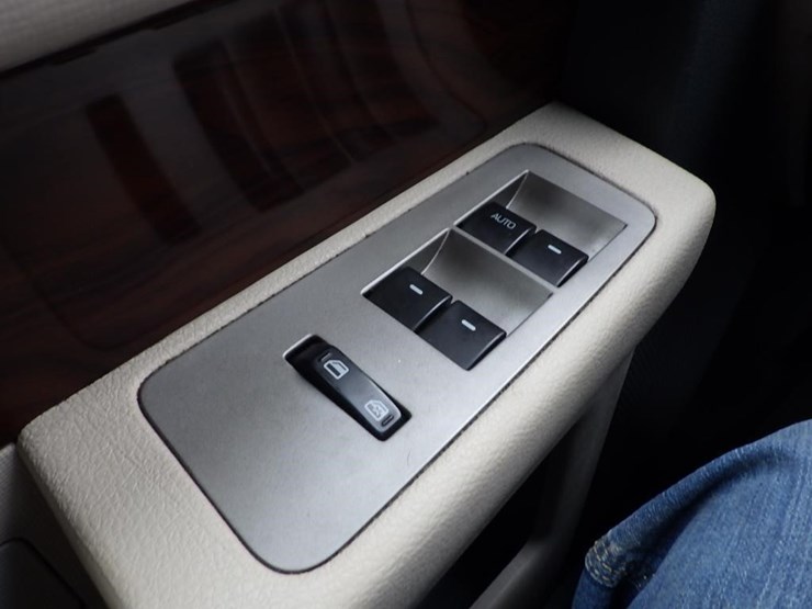 2009-ford-flex-image-31