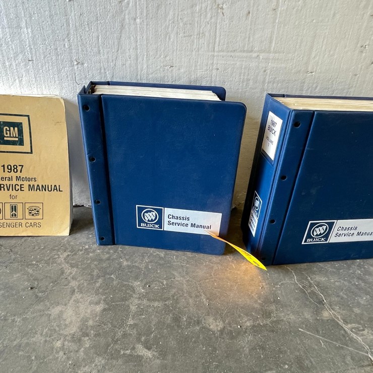 #5405 • 1987 Service Manuals (Las Cruces, NM)
