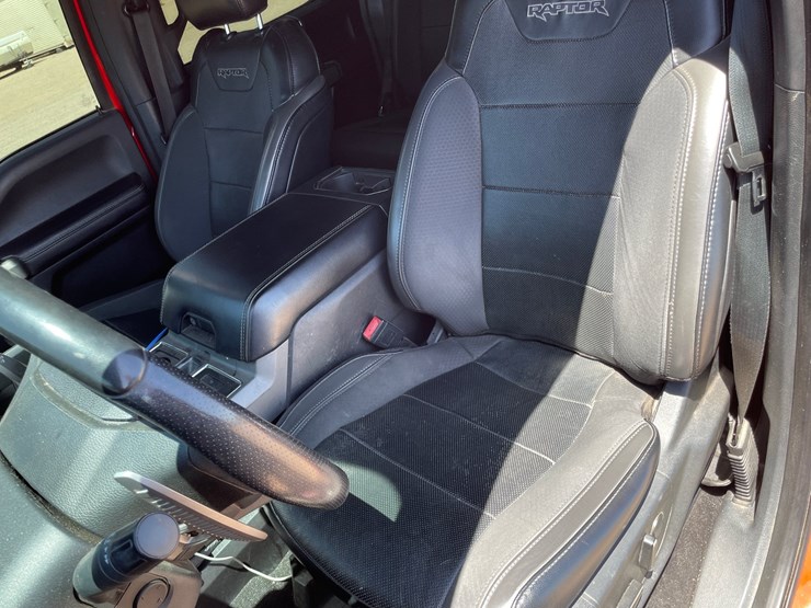 2019-ford-f150-image-37