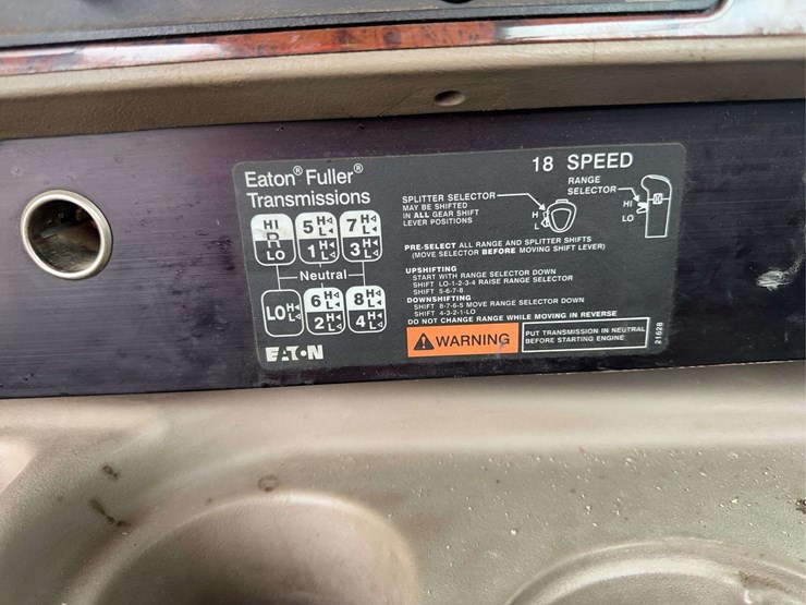 2015-international-9900i-image-25