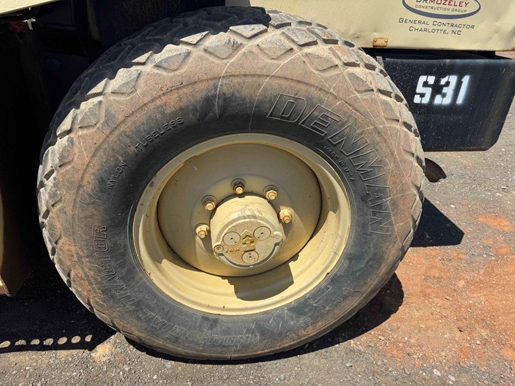 1999-ingersoll-rand-sd070d-pro-pac-66in-smooth-drum-roller-image-13