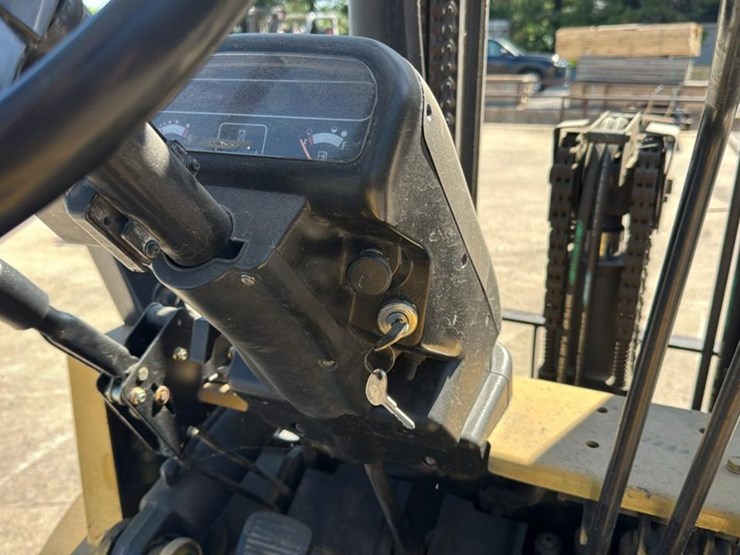caterpillar-dp40-image-21
