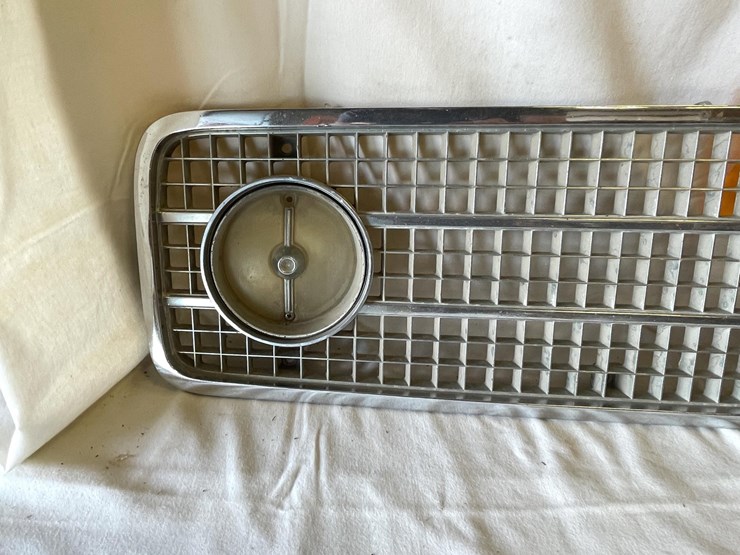 #5363-•-chevrolet-chevelle-laguna-grille-(las-cruces,-nm)-image-2