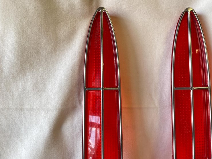 #5374-•-pontiac-bonneville-tail-light-lenses-(las-cruces,-nm)-image-5
