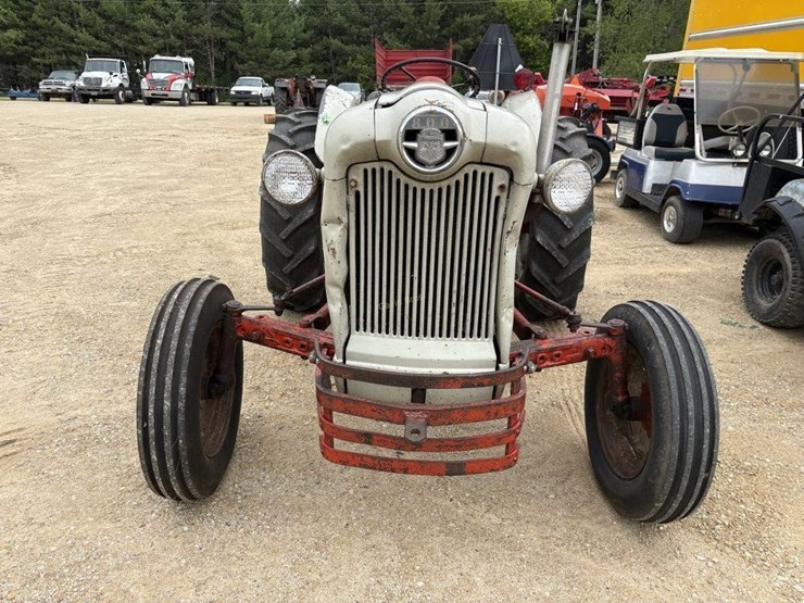ford-800-image-2
