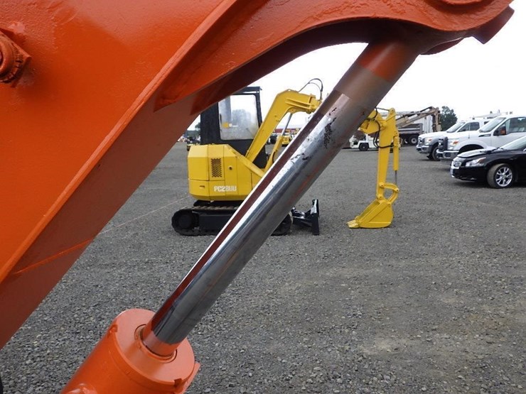 kubota-kh030-image-25