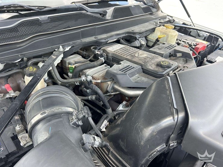 2022-ram-5500-chassis-20ft.-rollback-truck-image-8