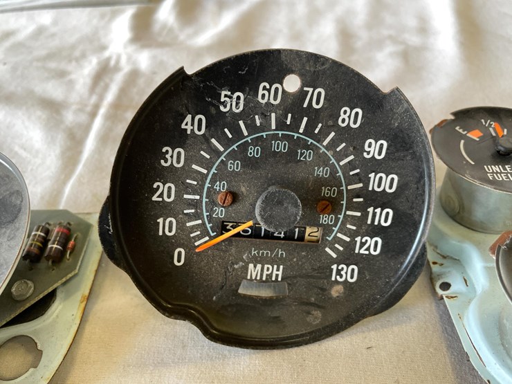 #5356-•-chevrolet-truck-parts-and-more-(las-cruces,-nm)-image-29
