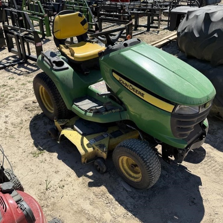 JOHN DEERE X500