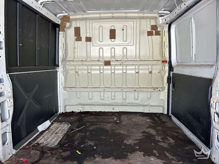 2017-ram-promaster-1500-image-15