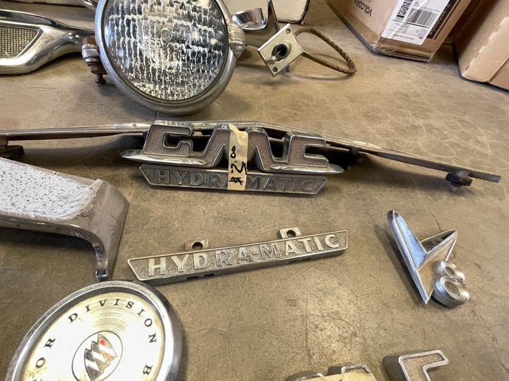 #5401-•-huge-lot-of-classic-car-parts-(las-cruces,-nm)-image-3