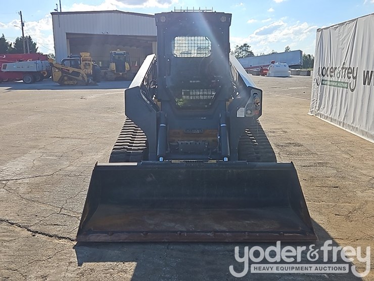 2024-deere-333g-image-8