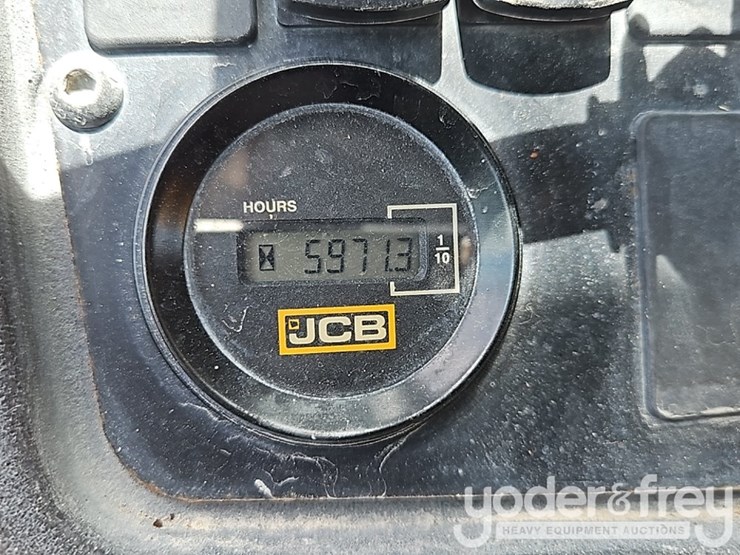 2018-jcb-510-56-image-32