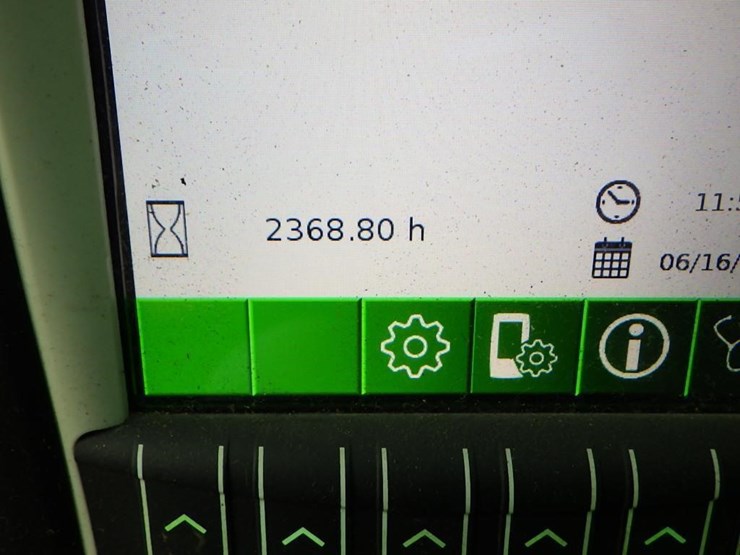 sennebogen-738e-tree-handler-image-47