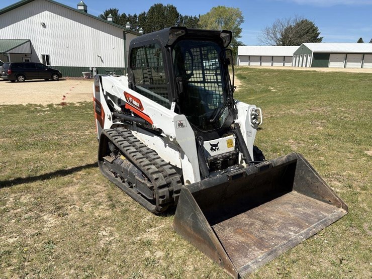 2022-bobcat-t550-image-3