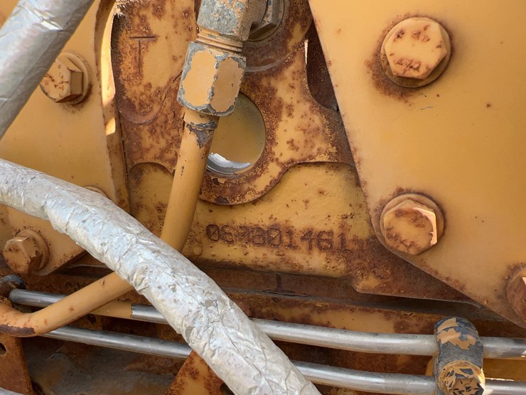 2008-caterpillar-c15-image-19