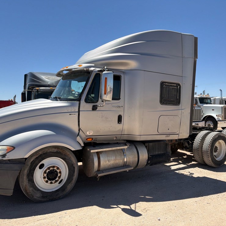 2012 INTERNATIONAL PROSTAR