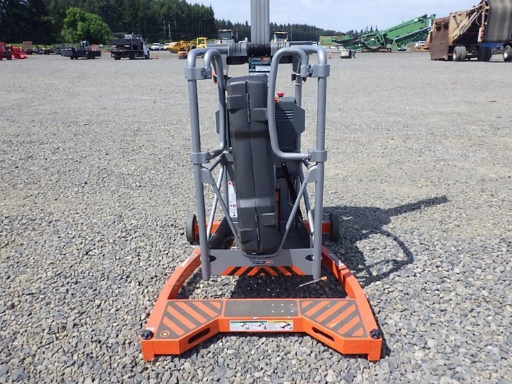 jlg-liftpod-image-6