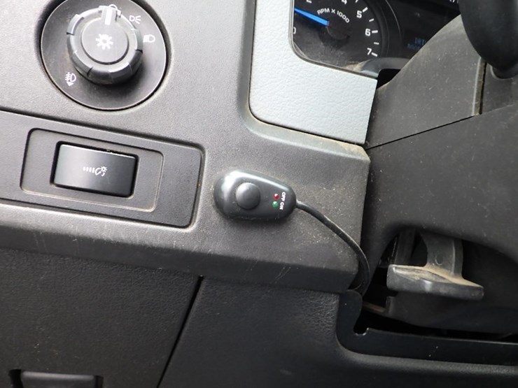 2013-ford-f150-image-40