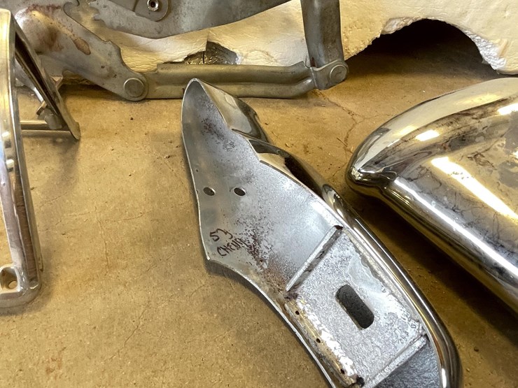 #5397-•-lot-of-vintage-auto-parts-(las-cruces,-nm)-image-5
