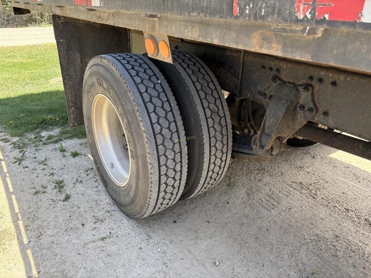 2018-freightliner-ftl-m270-straight-truck-image-6