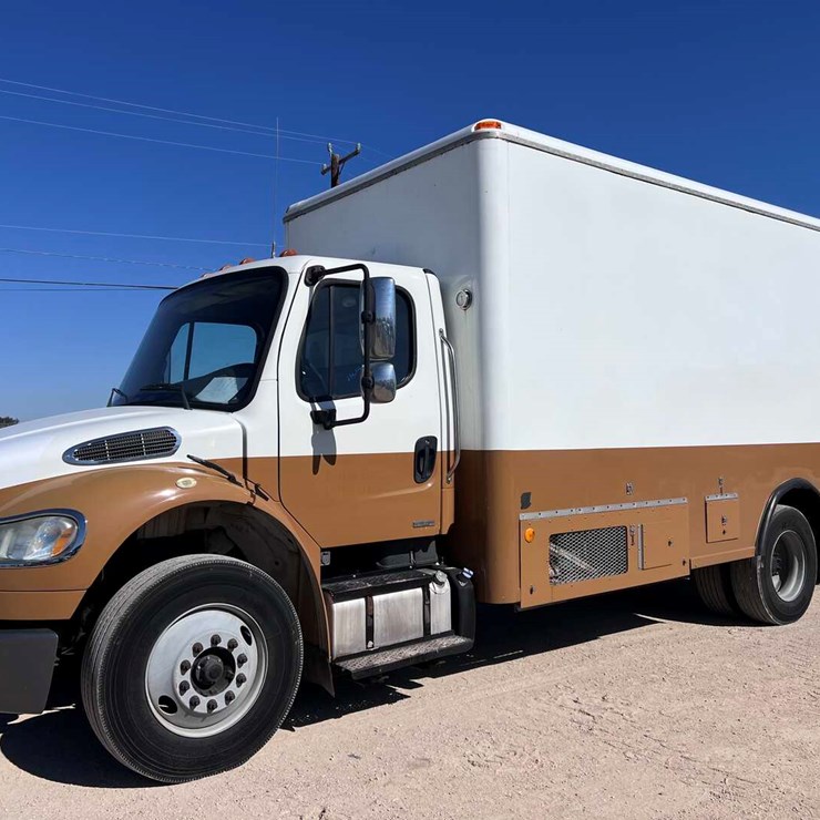 2011 FREIGHTLINER M2 ICE CREAM TRUCK