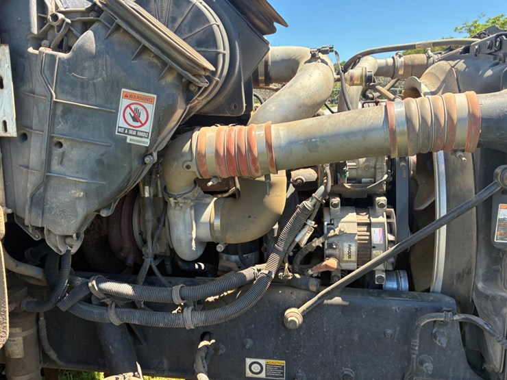 2012-kenworth-t370-image-13