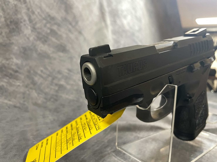 #10296-•-taurus-th9c-compact-9mm-luger-pistol,-sn:-acn752144-image-9