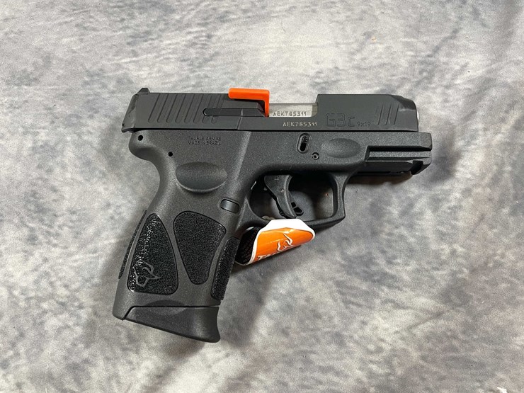 #10316-•-taurus-g3c-9mm-luger-pistol,-sn:-aek785311-image-1