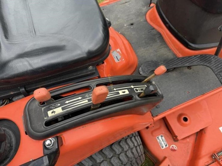 kubota-bx2230-image-11