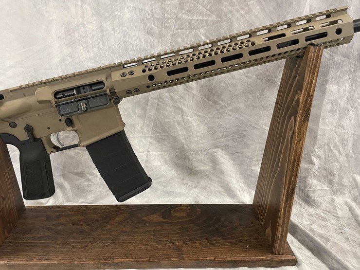 #10334-•-watchtower-arms-type-15m-ar-15-5.56-nato-semi-auto-rifle,-sn:-t15mwt300469-image-6