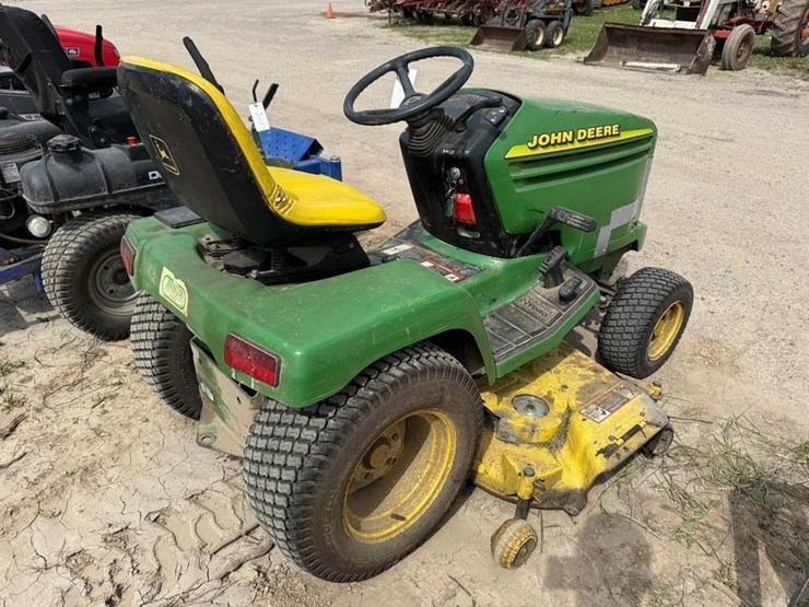 john-deere-345-image-5