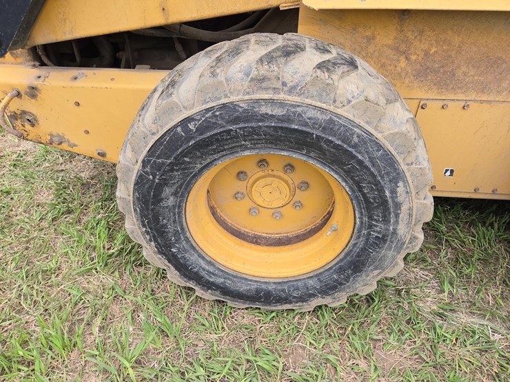 new-holland-lx985-image-14
