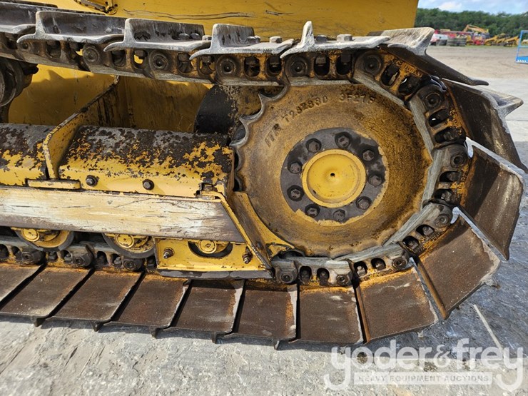 deere-450k-lgp-image-23