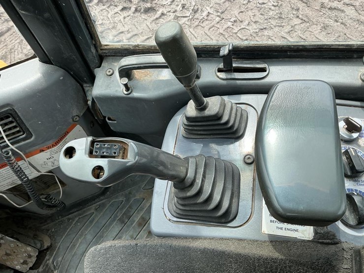 komatsu-wa200pt-image-18