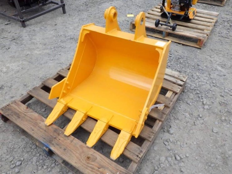 caterpillar-305-image-1