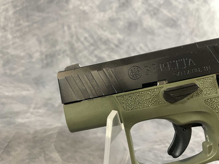 #10289-•-beretta-apx-a1-carry-9mm-luger-pistol,-sn:-axc181596-image-6