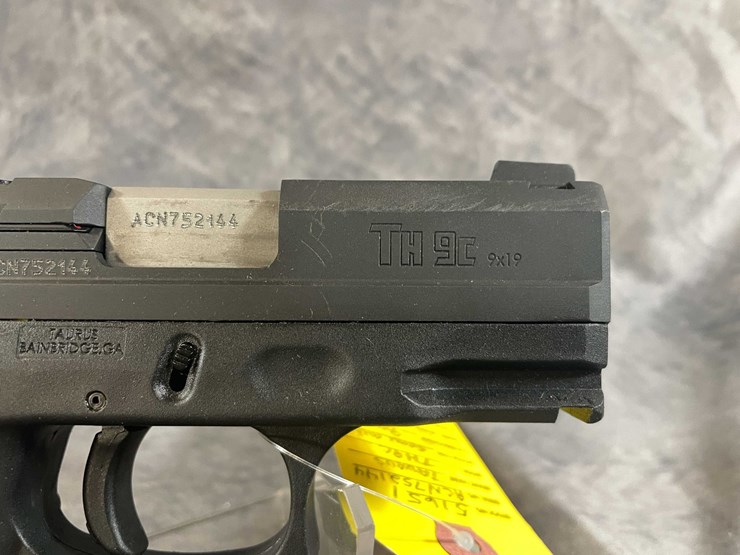 #10296-•-taurus-th9c-compact-9mm-luger-pistol,-sn:-acn752144-image-14