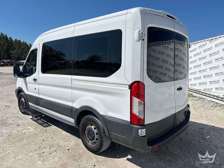 2018-ford-transit-image-4