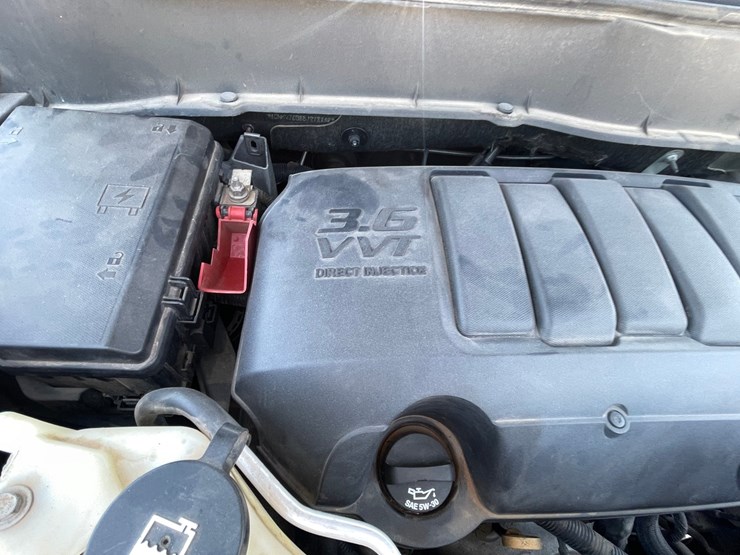 2011-chevrolet-traverse-image-115