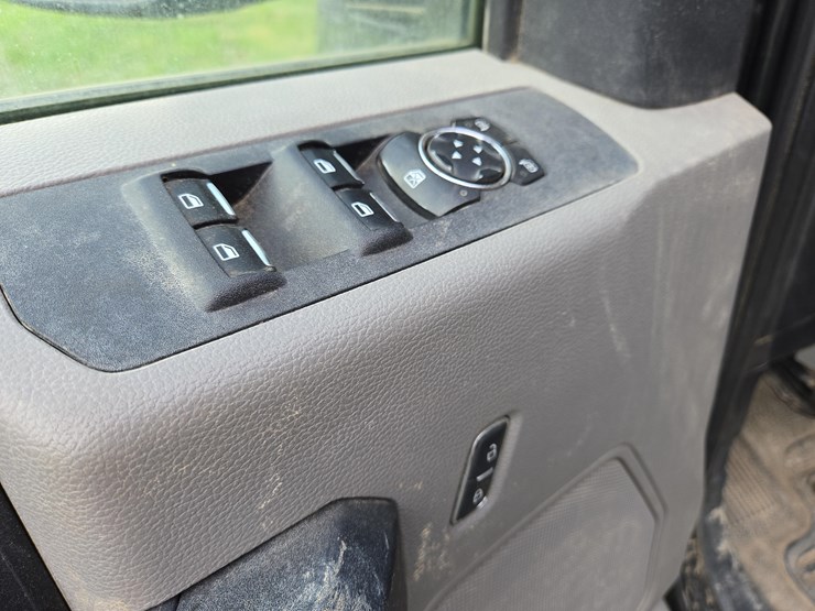 2018-ford-f450-xl-image-13