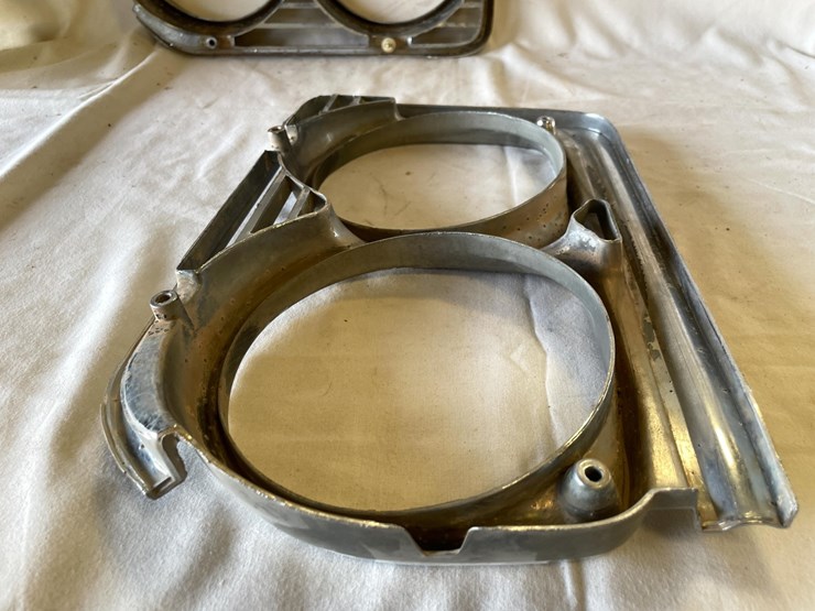 #5389-•-buick-skylark-gs-headlight-bezels-(las-cruces,-nm)-image-16