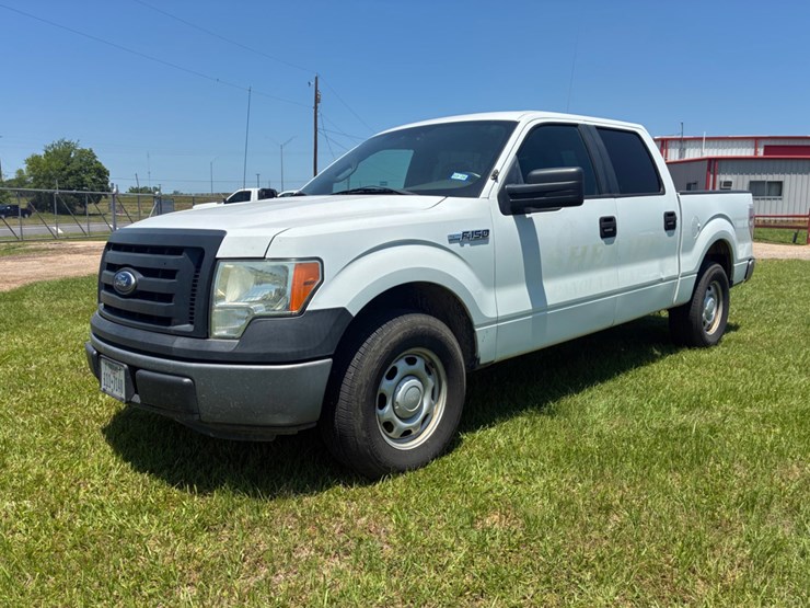 2011-ford-f150-image-1