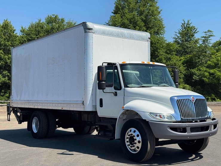 2018-international-4300-sba-image-7