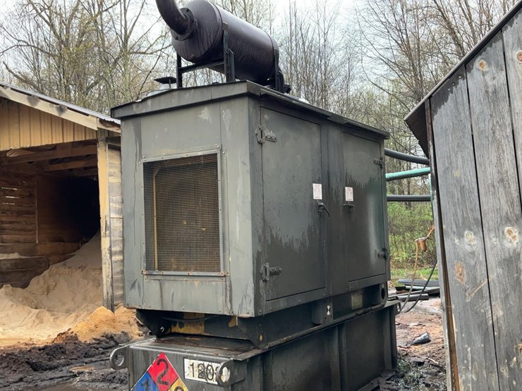 caterpillar-175-kw-image-4